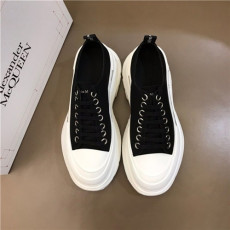  Alexander McQueen 알렉산더맥퀸 남여공용 스니커즈 A10020-1 2020/신상