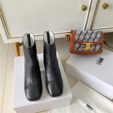 MAISON MARGIELA 메종 마르지엘라 여성용 부츠 (굽높이7CM) MM36988-1 2020/신상