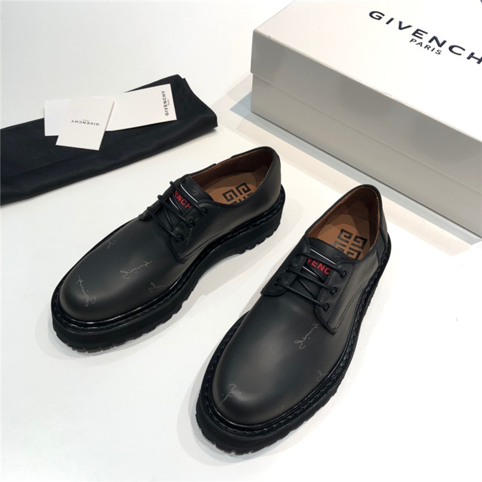 GIVENCHY 지방시 남성용 구두 G051008 2020/신상