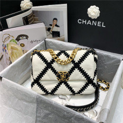 CHANEL 샤넬 플랩백 26CM AS33689 /신상