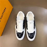 Louis Vuitton 루이비통 남성용 스니커즈 L32050 2021/신상