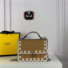 Fendi 펜디 캔아이백 F31050 2021/신상