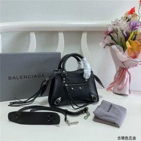 Balenciaga  발렌시아가 네오 클래식 미니 B511