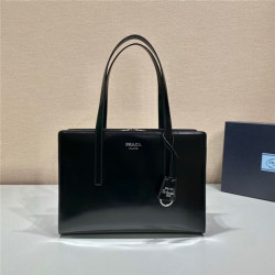 PRADA 프라다 리에디션 1BA350