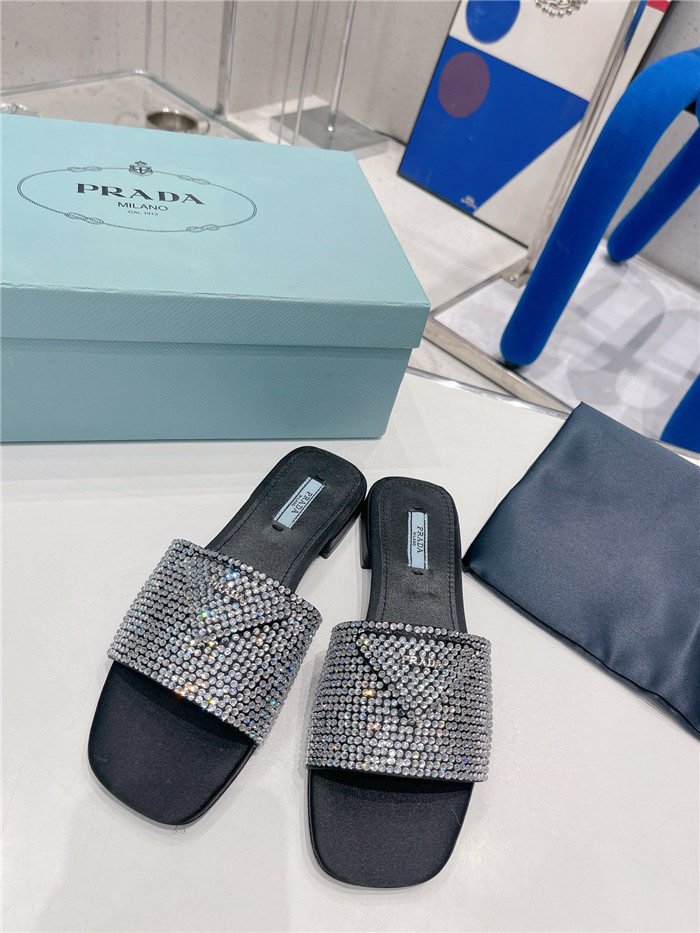 PRADA   프라다 여성용 슬리퍼 P30033