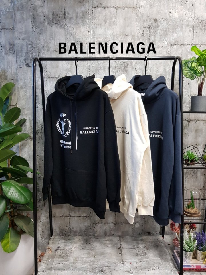 BALENCIAGA 발렌시아가 월계수로고 후드