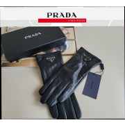 Prada 프라다 여성용  레더장갑