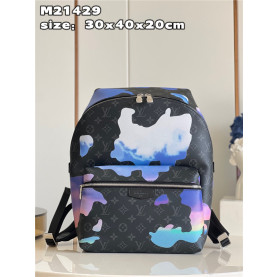 LOUIS VUITTON  루이비통 디스커버리 백팩 느와 M21429