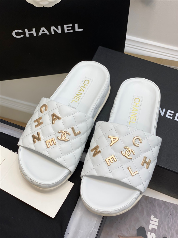 Chanel   샤넬 여성용 슬리퍼 C50350