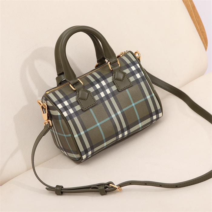 Burberry   버버리 보스턴백 B1144