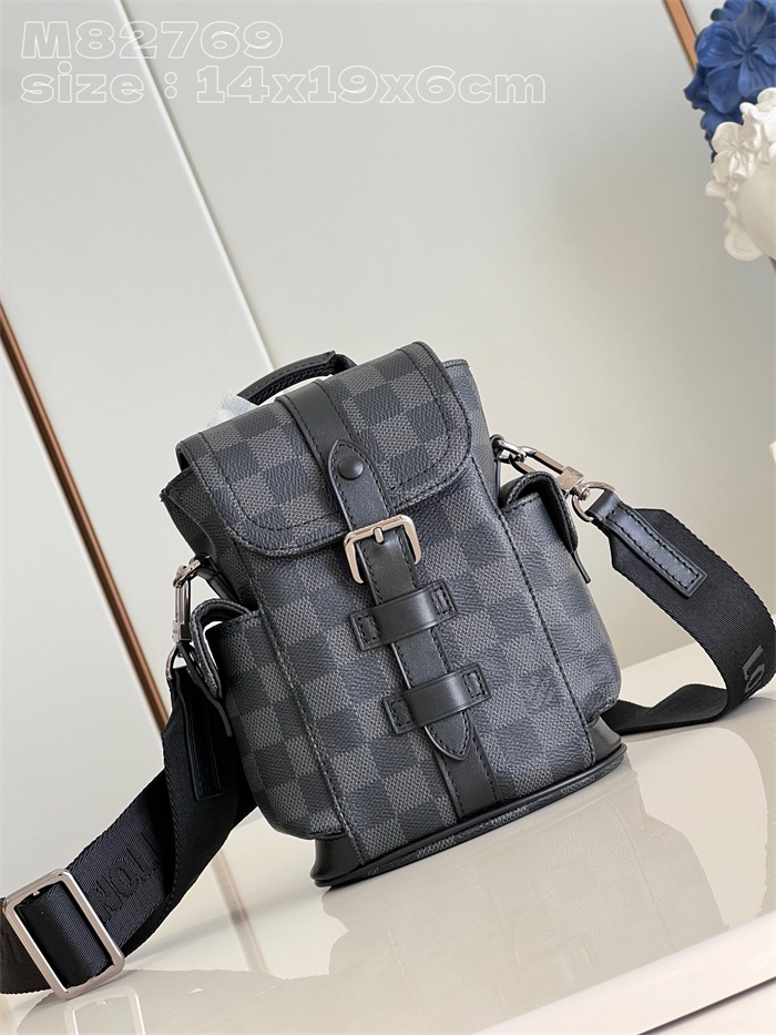 LOUIS VUITTON 루이비통 나노 크리스토퍼 크로스백 M82769