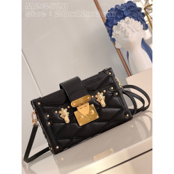 LOUIS VUITTON 루이비통 쁘띠뜨 말 빠른 M23518