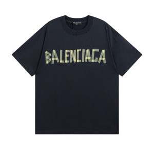 BALENCIAGA 발렌시아가 테이프 타입 로고 구제 워싱 반팔