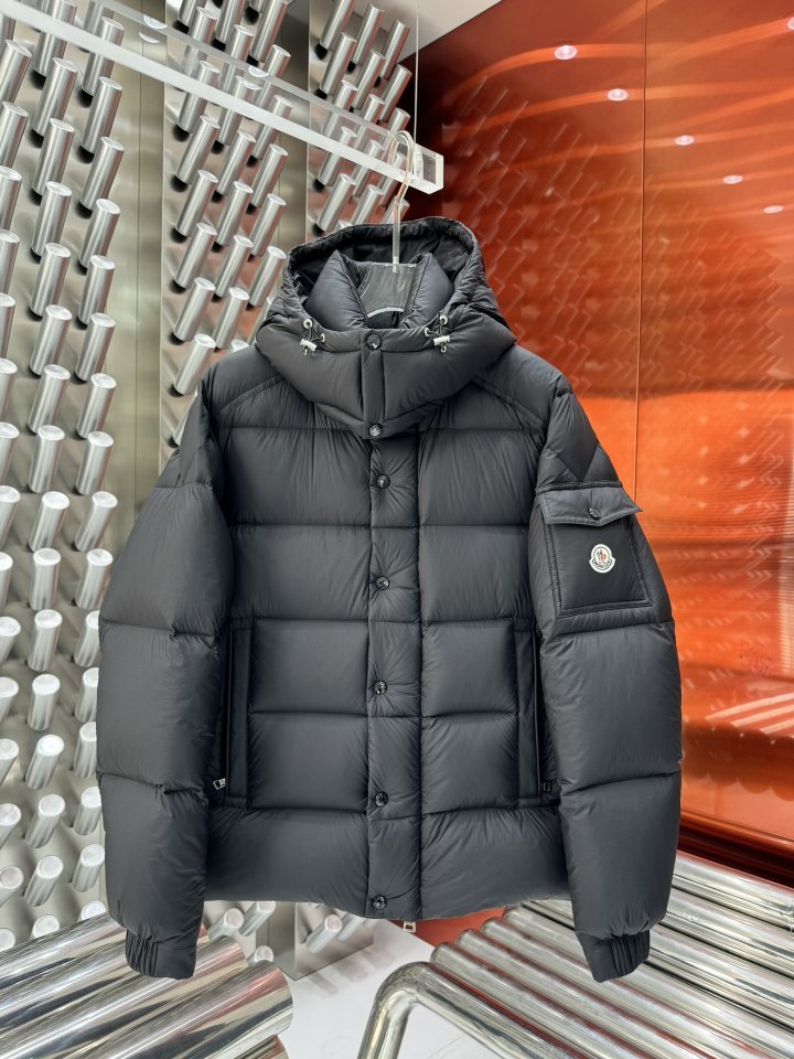 MONCLER 몽클레어 새드로고 덕다운 패딩 96