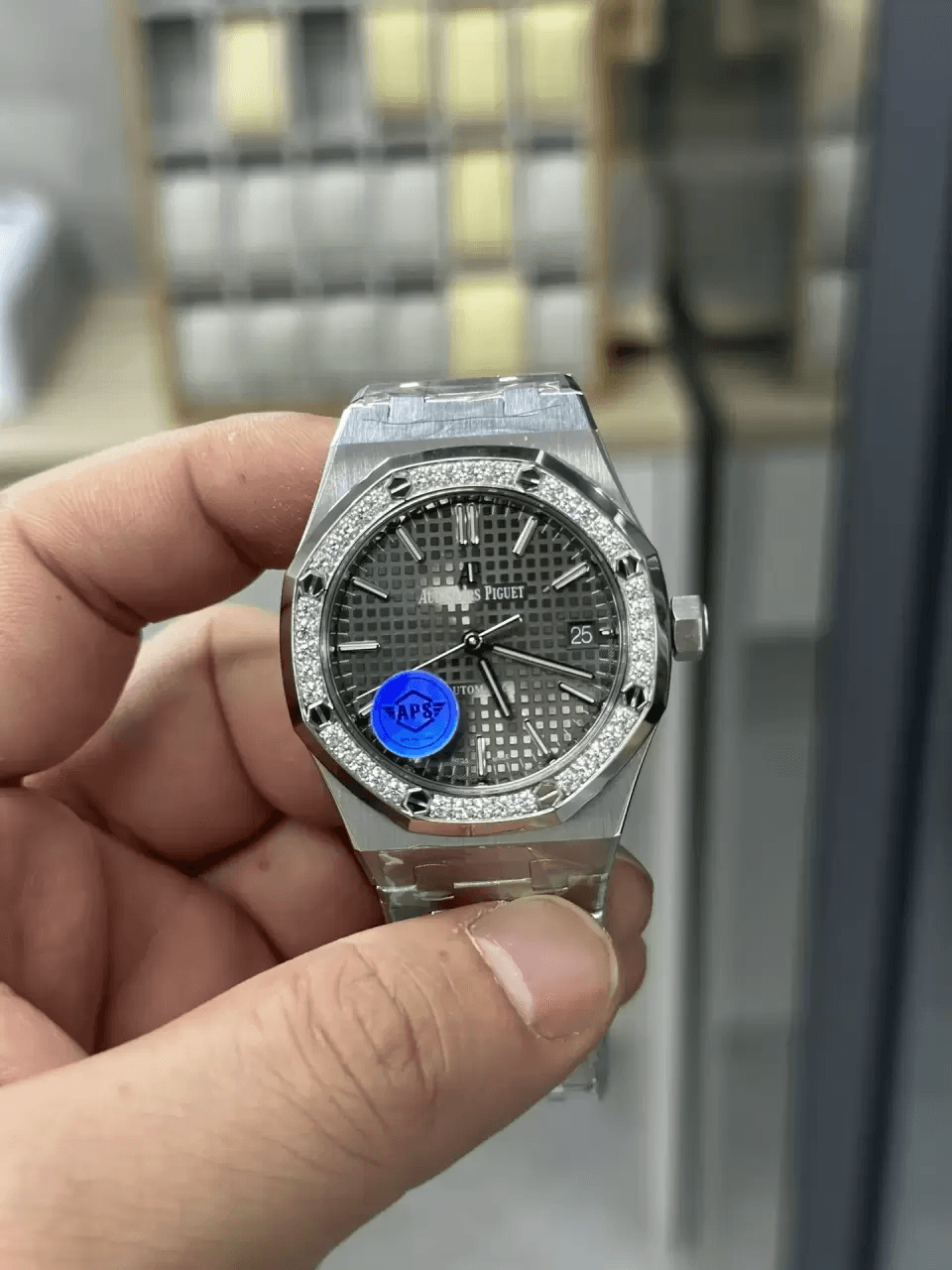 AUDEMARS PIGUET  오데마피게 로얄오크 37MM 그레이 다이얼 다이아베젤 15451