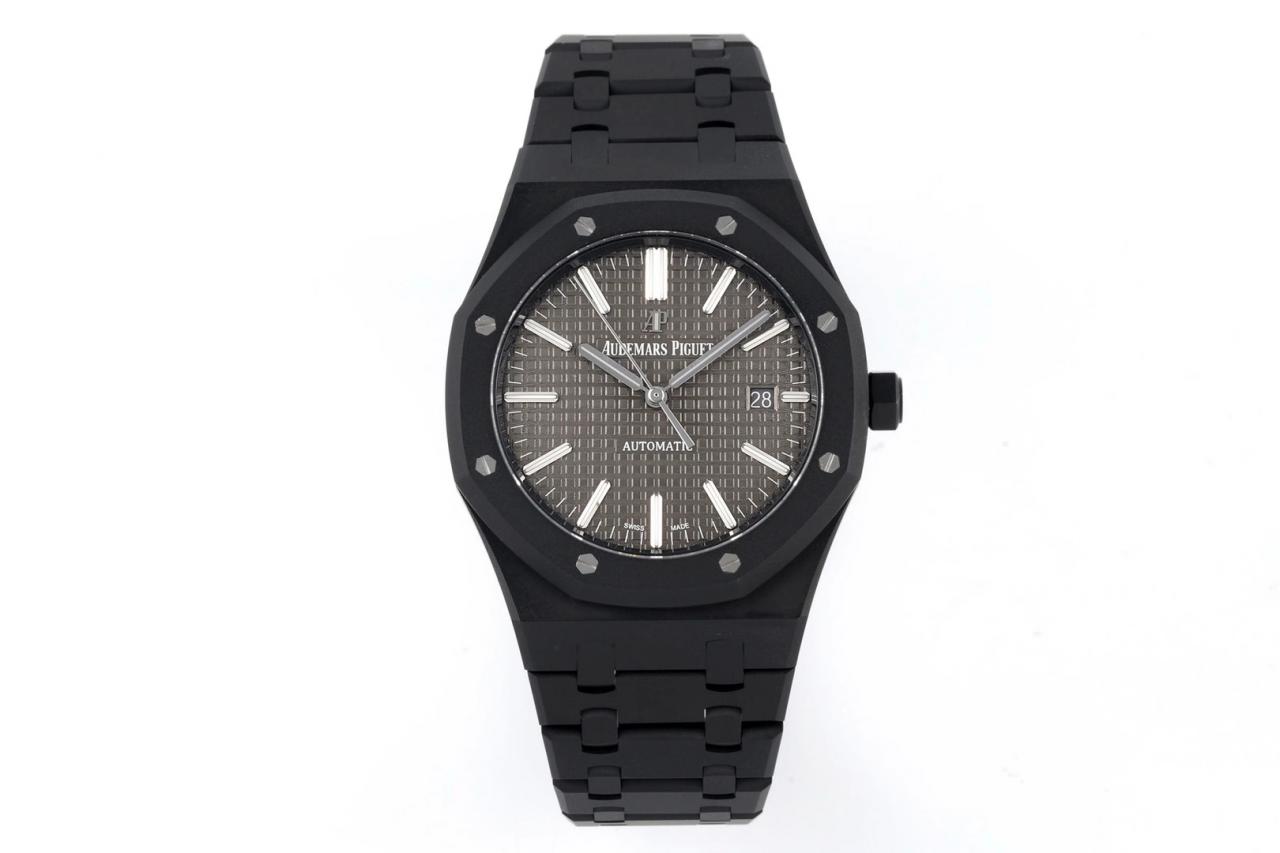 AUDEMARS PIGUET  오데마피게 로얄오크 블랙 그레이 다이얼 DLC 15400