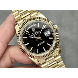 ROLEX 로렉스 데이데이트 40mm 블랙 다이얼 228238