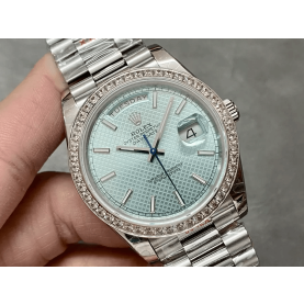 ROLEX 로렉스 데이데이트 플래티넘 아이스블루 바 다이아몬드 m228236