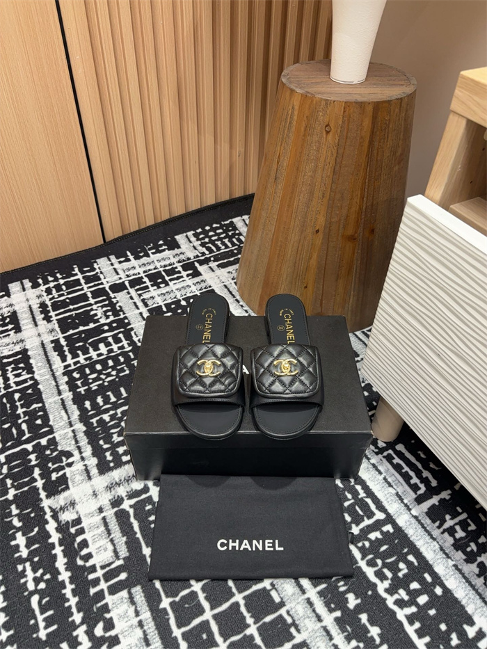 CHANEL 샤넬 여성용 슬리퍼 C62534-1 2024/신상 2COLOR