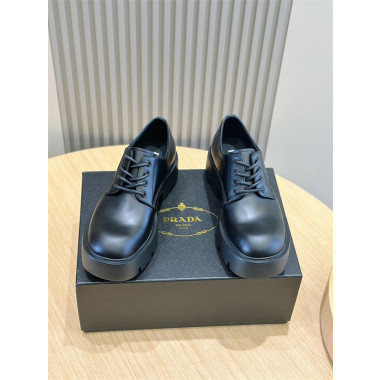 PRADA 프라다 남성용 로퍼 P44732 2024/신상