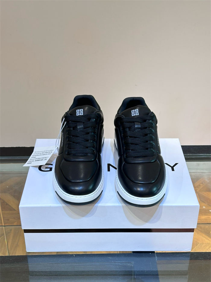 GIVENCHY 지방시 남성용 스니커즈 G87794-2 2024/신상 2COLOR