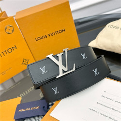 LOUIS VUITTON 루이비통 남성용 벨트 4.0CM L94709-2 2024/신상 금장,은장