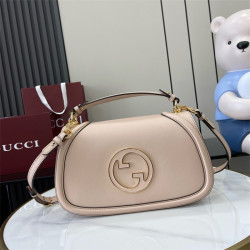 GUCCI 구찌 블론디 미디엄 탑 핸들백 815719 2024/신상