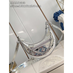 LOUIS VUITTON 루이비통 루프 스몰 숄더백 M11833 2024/신상