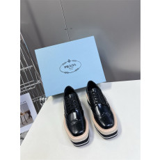 PRADA 프라다 여성용 로퍼 P56513-2 2024/신상 2COLOR