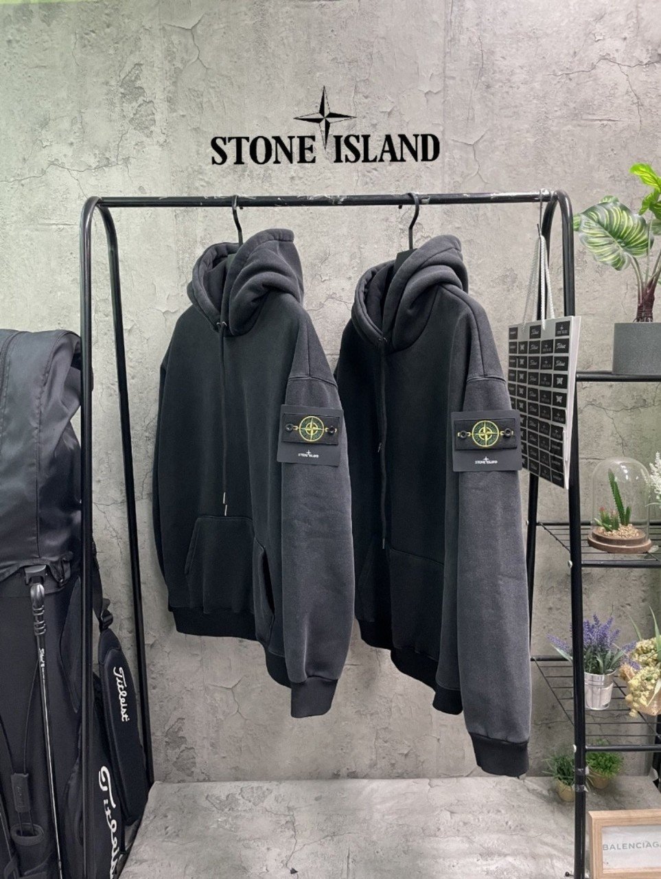 STONE ISLAND 스톤아일랜드 피그먼트 후드