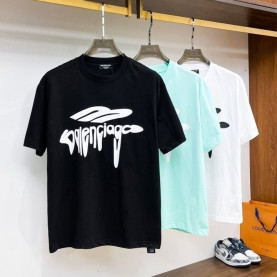 BALENCIAGA 발렌시아가 레터링 입체 실리콘 라운드넥